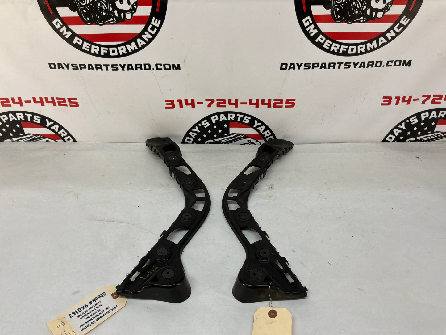 2014 Chevy SS Sedan RH & LH Rear Bumper Brackets Guides Supports OEM