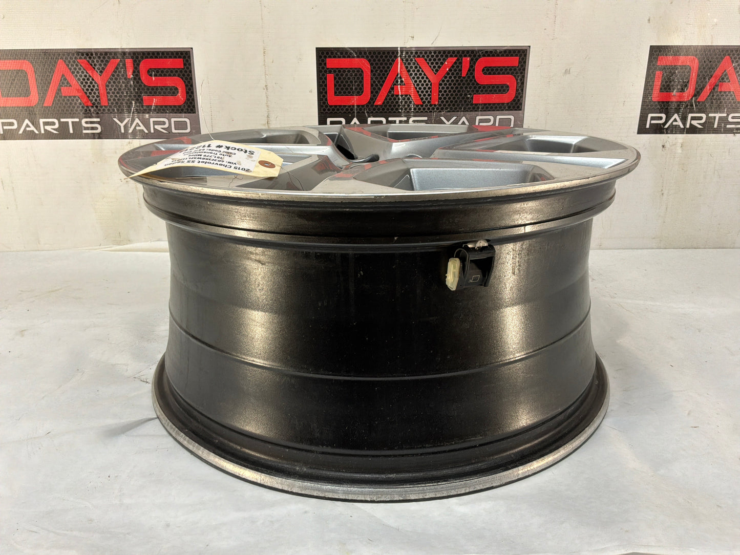 2015 Chevy SS Sedan Factory OEM Rear Wheel 19x9 OEM