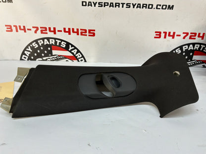 2006 Pontiac GTO RH & LH Interior Upper B Pillar Seat Belt Trim Panel Moldings OEM
