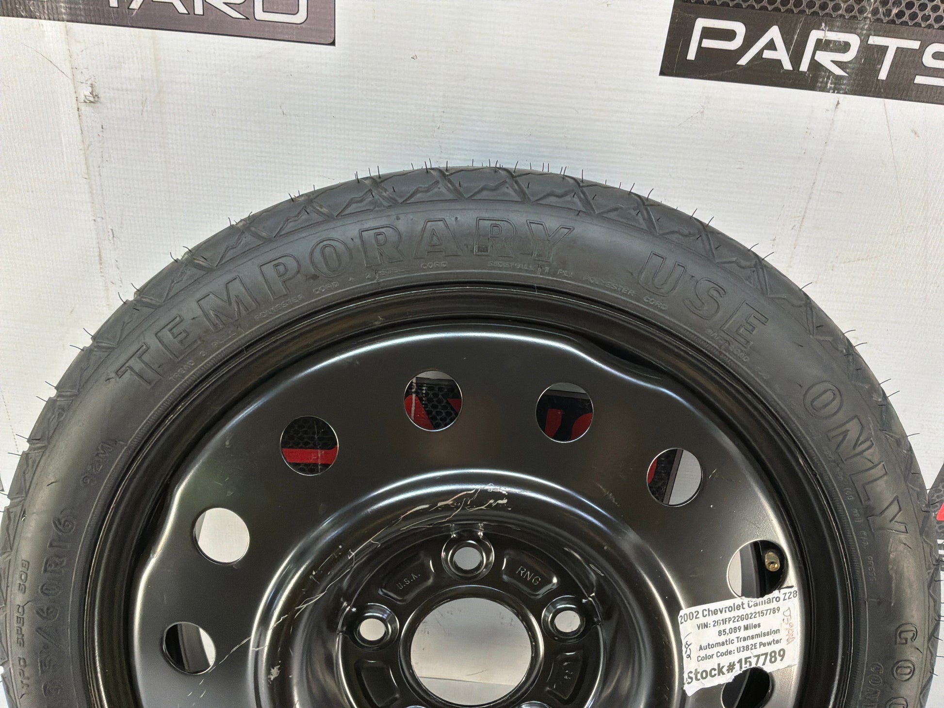Spare tire w Jack kit - Day's Parts Yard