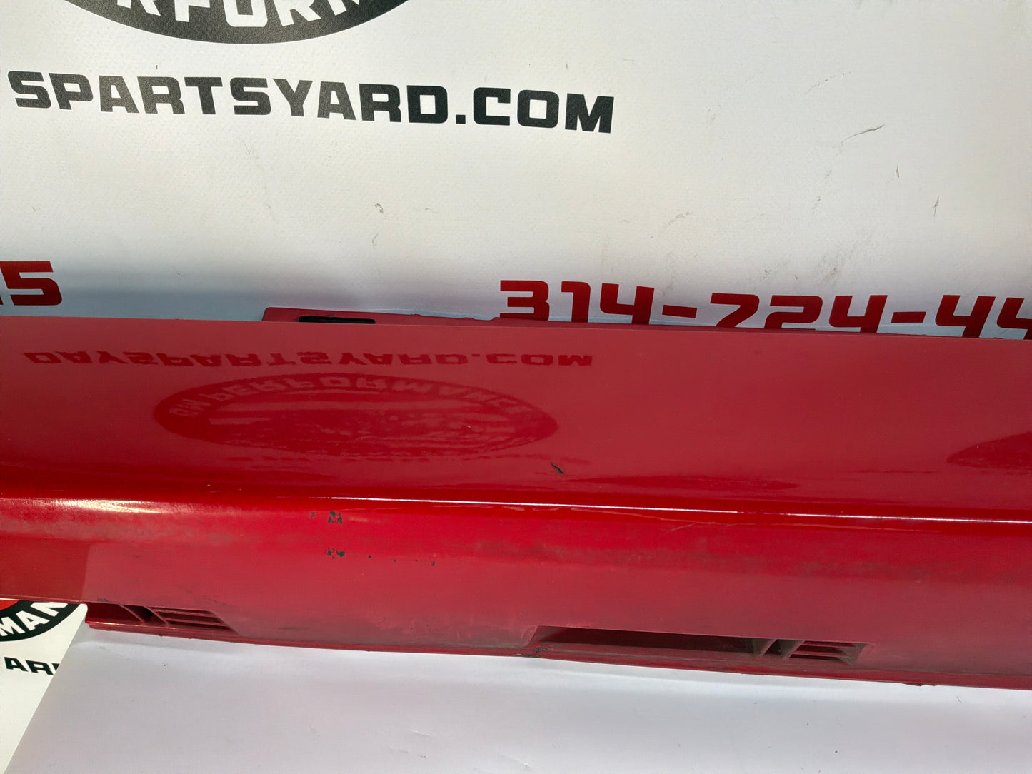 2008 Pontiac G8 GT LH Driver Rocker Molding Side Skirt Panel Trim Red OEM