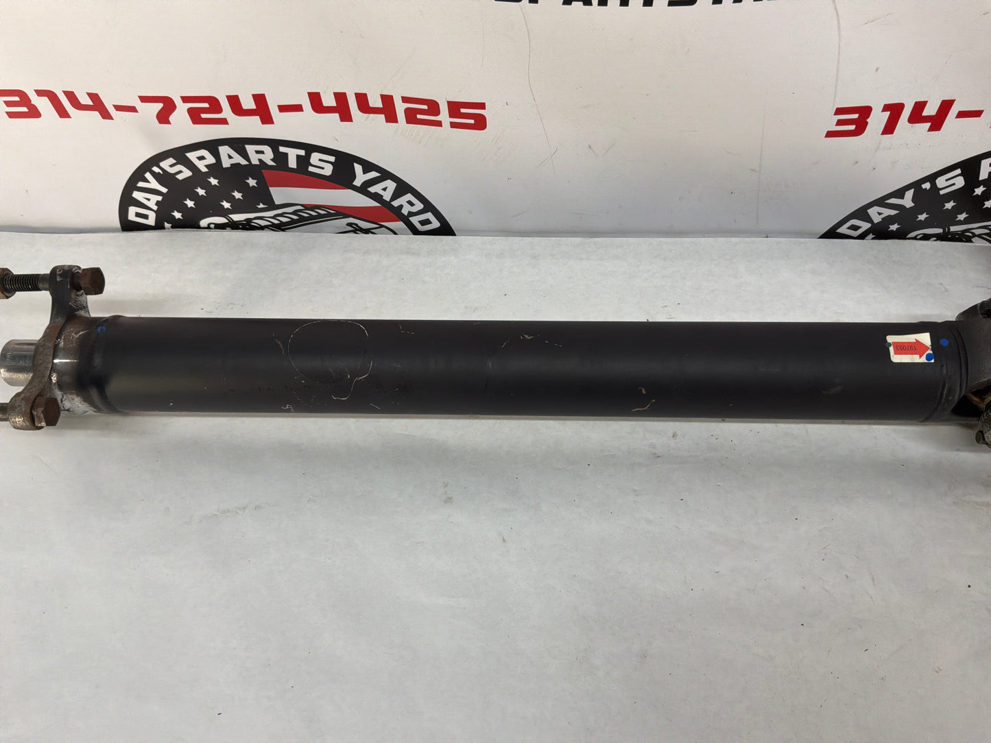 2005 Pontiac GTO Drive Propeller Shaft Driveshaft OEM