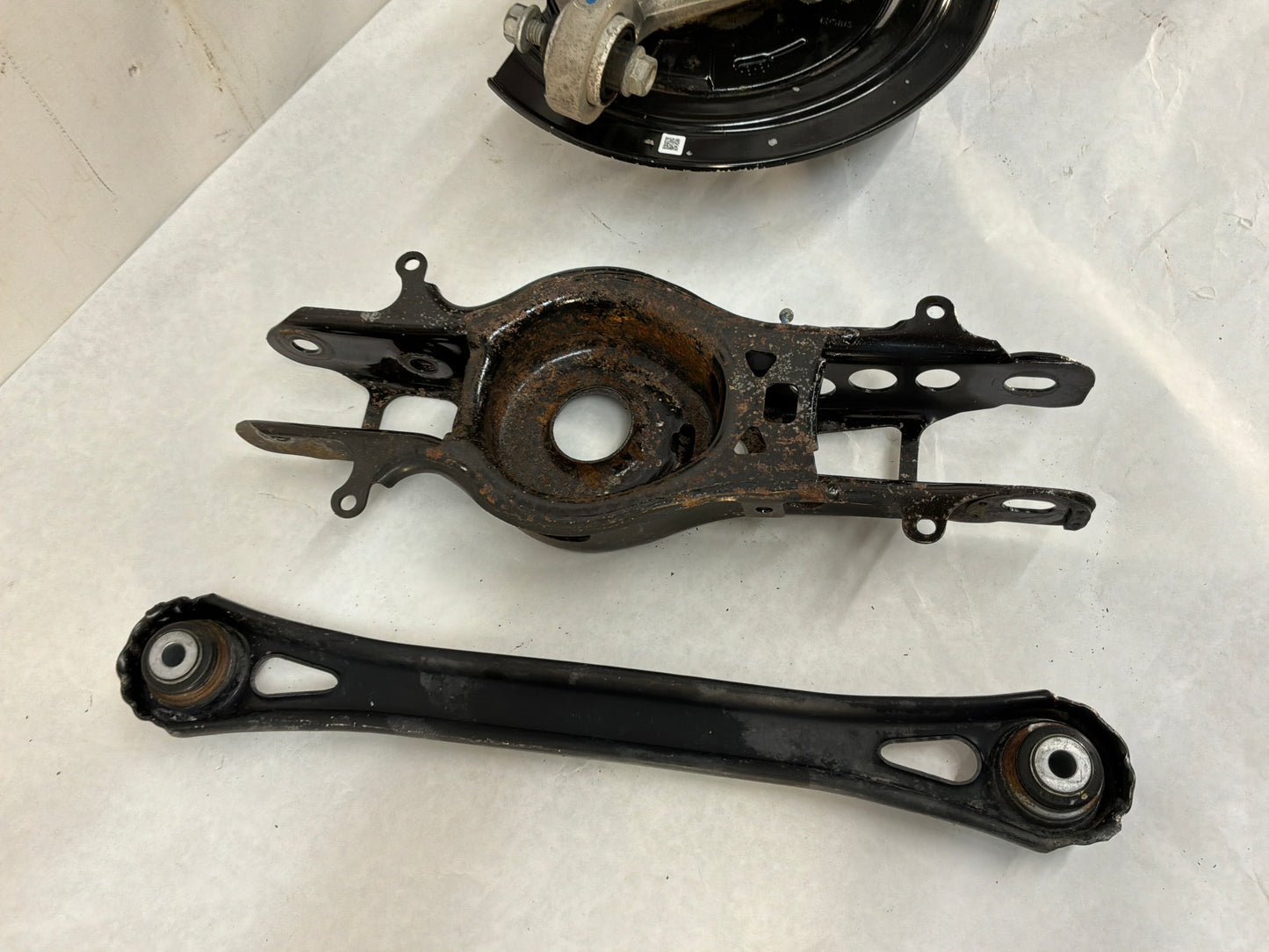 2016 Cadillac ATS-V LH Driver Rear Suspension Spindle Control Trailing Arms Links Rod  Set OEM