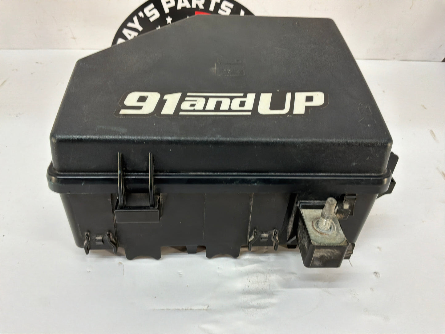 2008 Pontiac G8 Base Fuse Box w/ Lid Cover OEM