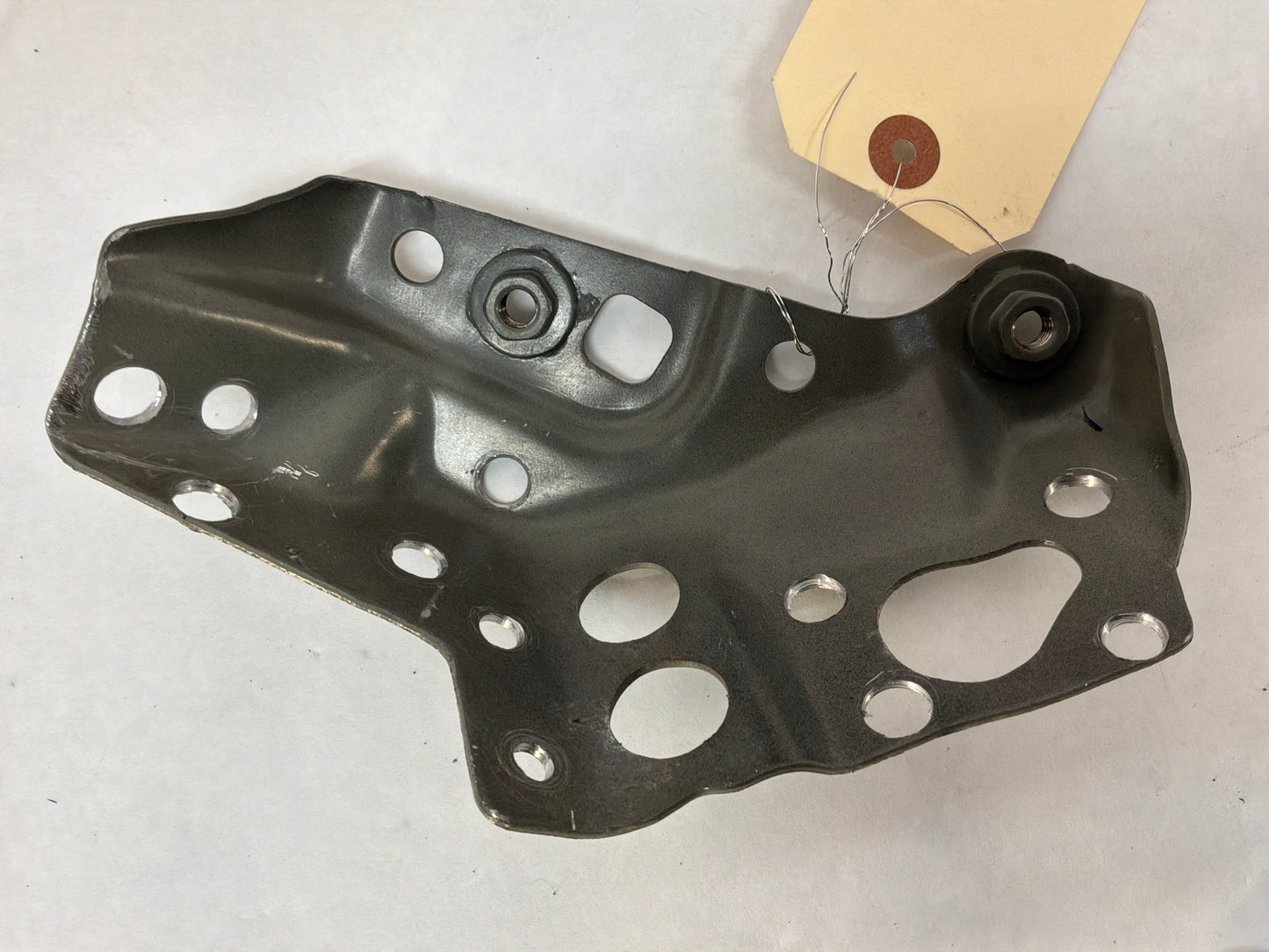 2017 Chevy SS Sedan RH & LH Weld On Hood Hinge Brackets Mounts OEM