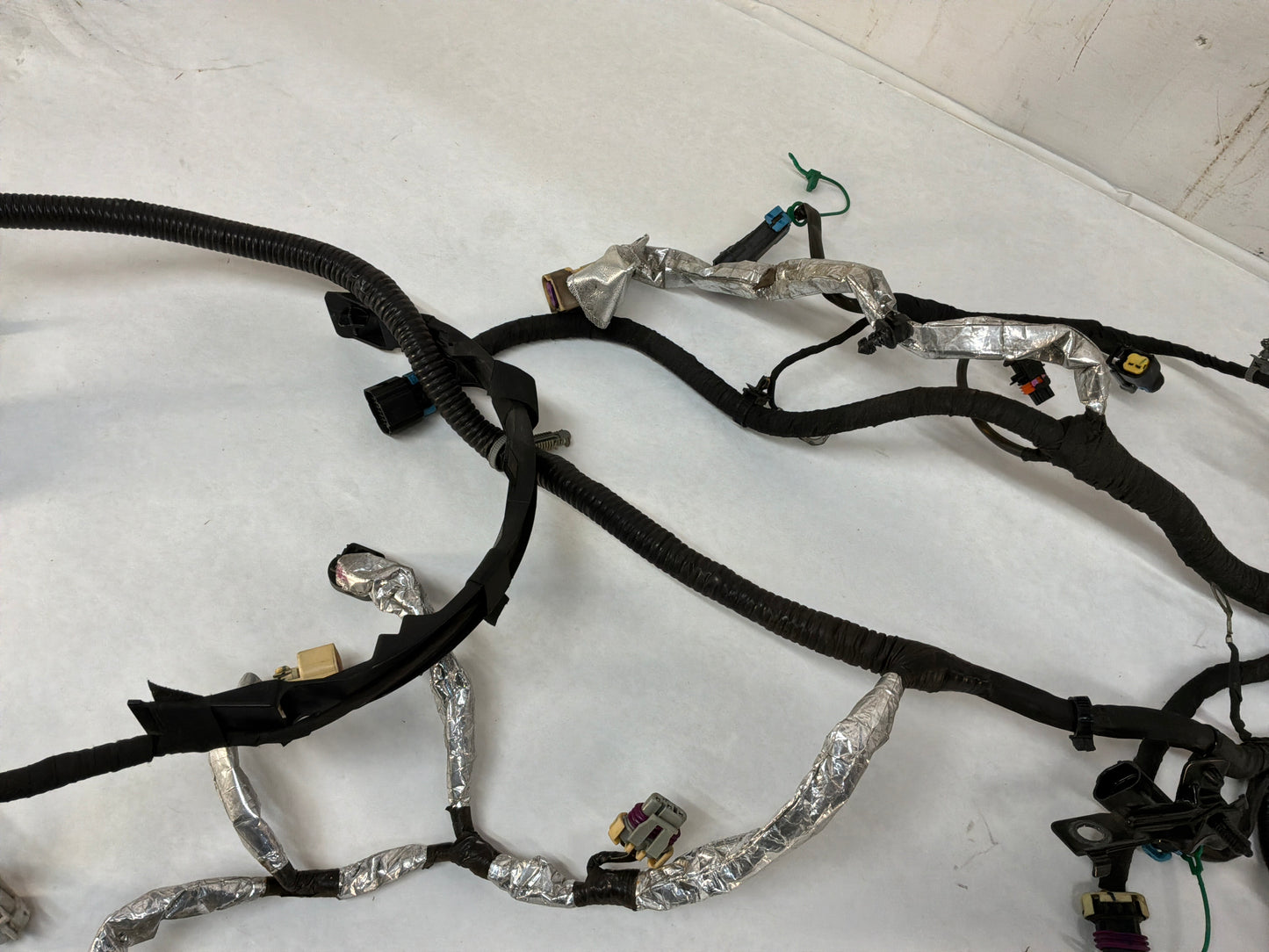 Ecu trans harness - Day's Parts Yard