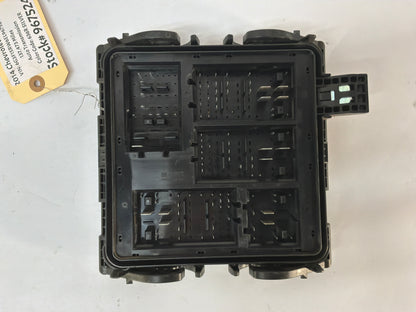 2014 Chevy SS Sedan Engine Bay Fuse Relay Wiring Wire Harness Junction Box Block OEM