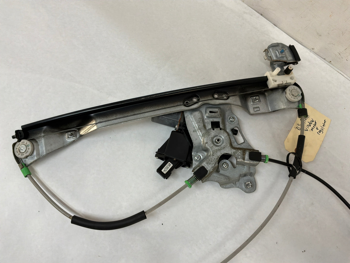 2017 Chevy SS Sedan LH Driver Front Window Regulator Motor OEM