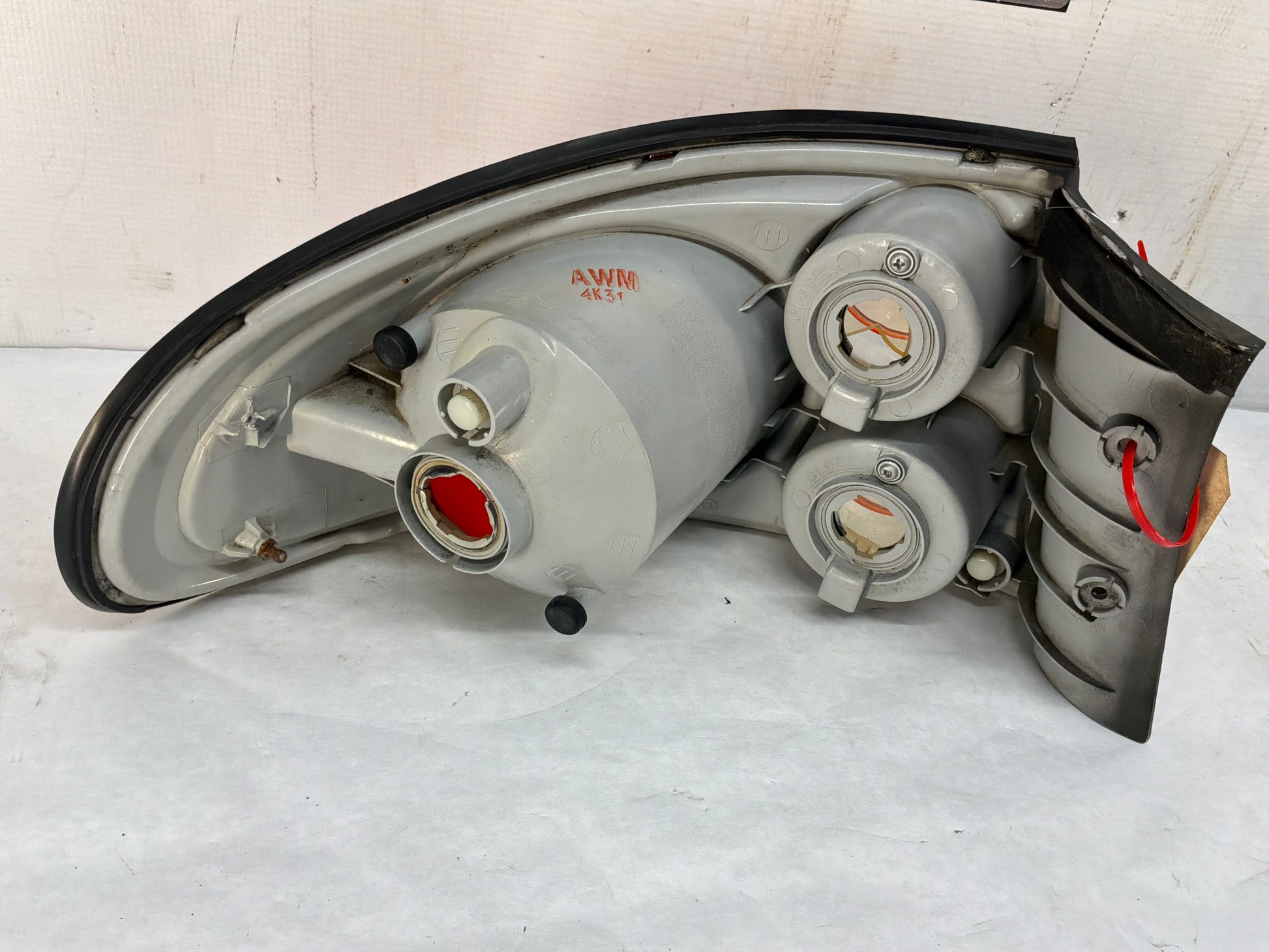 Rh taillight - Day's Parts Yard