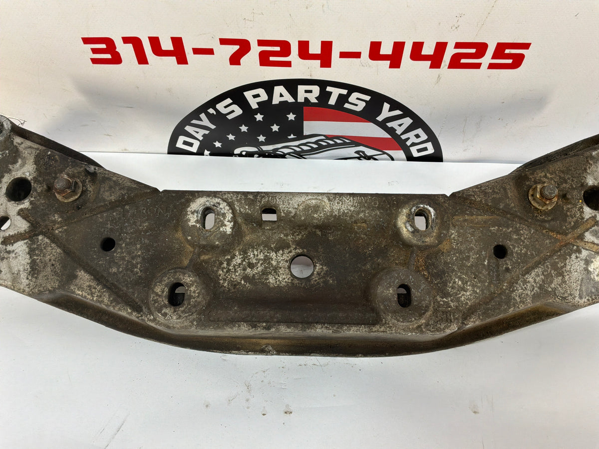 2014 Chevy Caprice PPV Automatic Transmission Crossmember Mount Support OEM