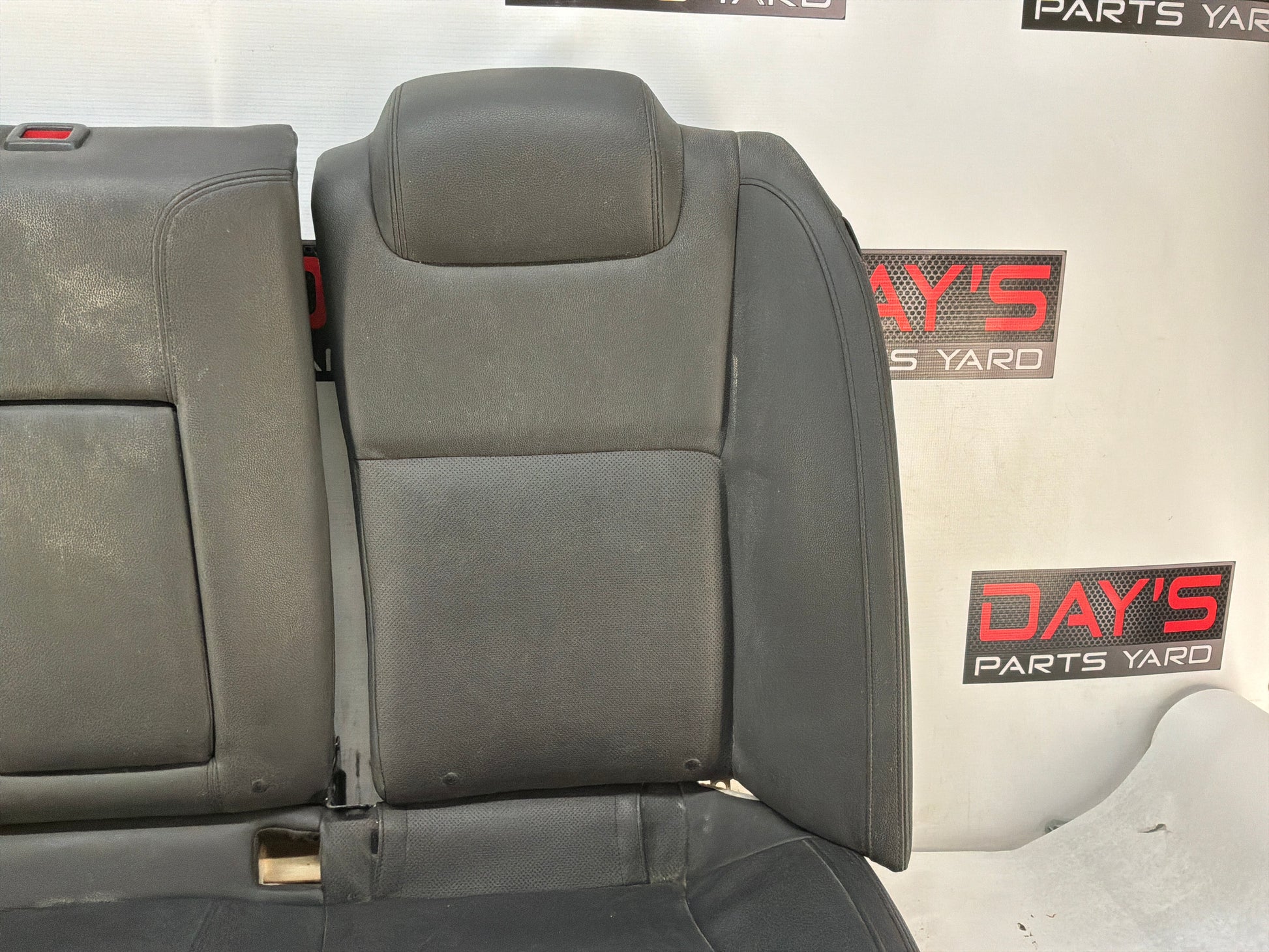 Seats - Day's Parts Yard