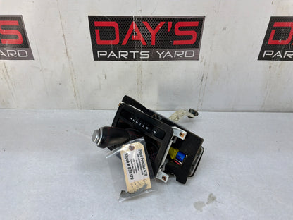 2006 Pontiac GTO Automatic Transmission Gear Selector Shifter Assembly OEM Damaged