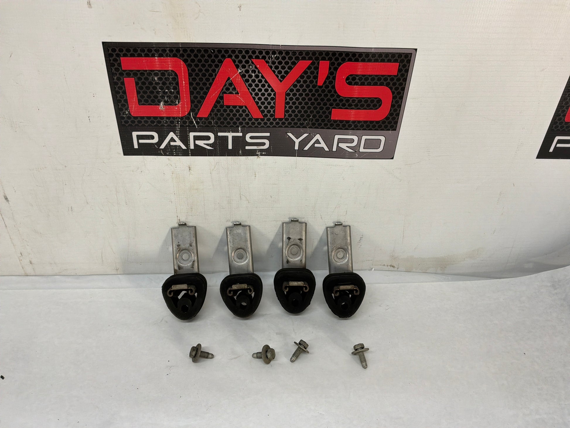 Rear exhaust muffler hangers - Day's Parts Yard