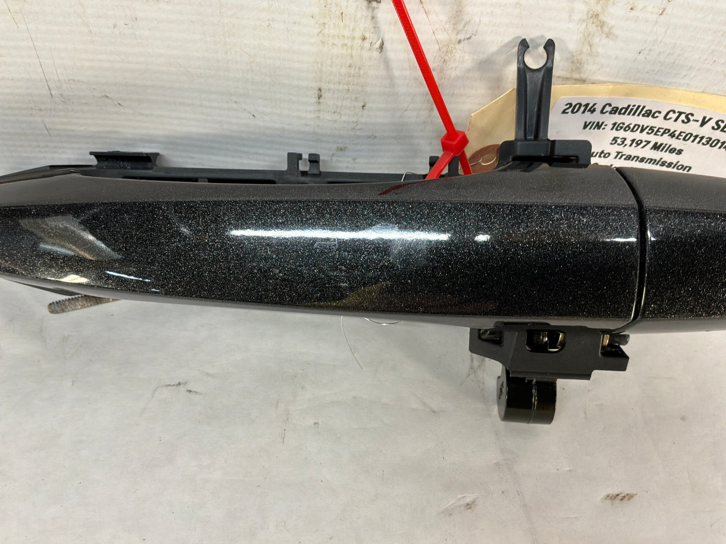 Exterior door handle - Day's Parts Yard