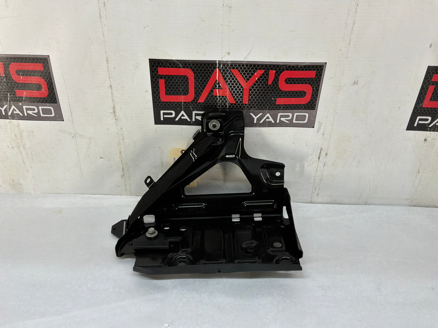 2017 Chevy SS Sedan Battery Tray Bracket Mount Frame OEM