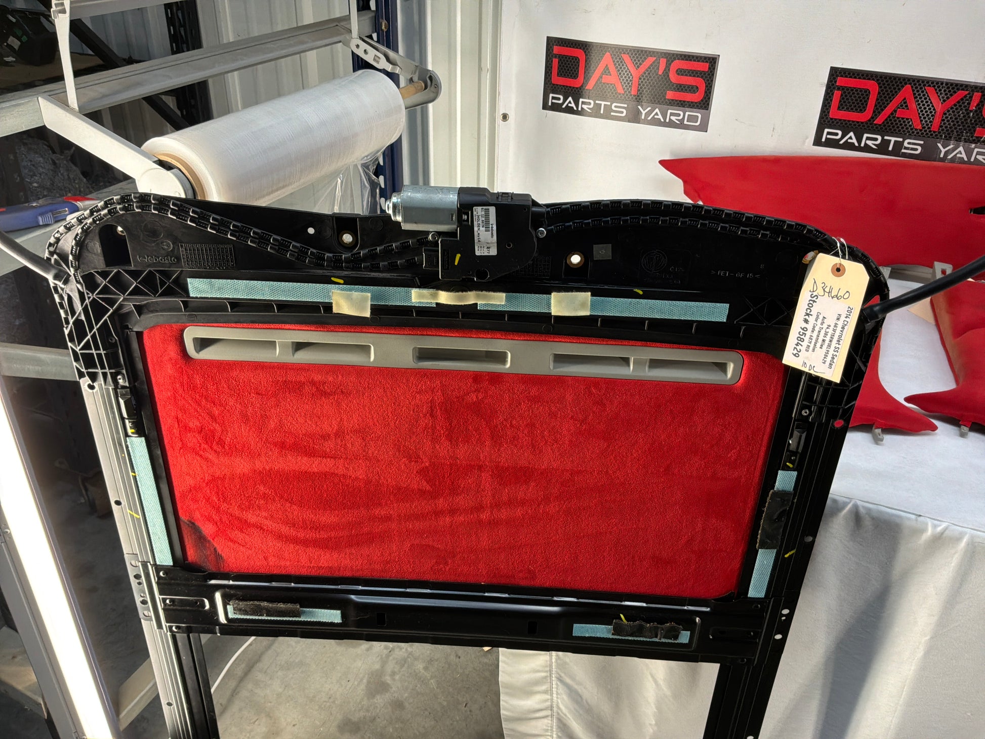 Head liner sunroof and interior trim - Day's Parts Yard