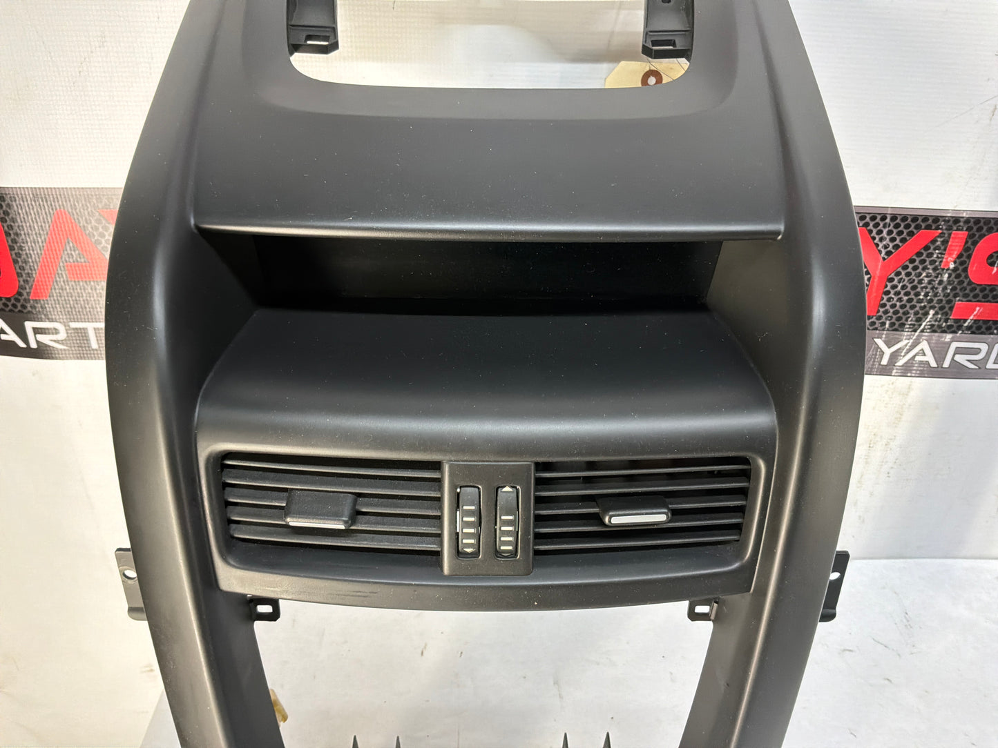 2008 Pontiac G8 GT Center Dash Radio Bezel Trim Molding Panel Speaker Grille OEM