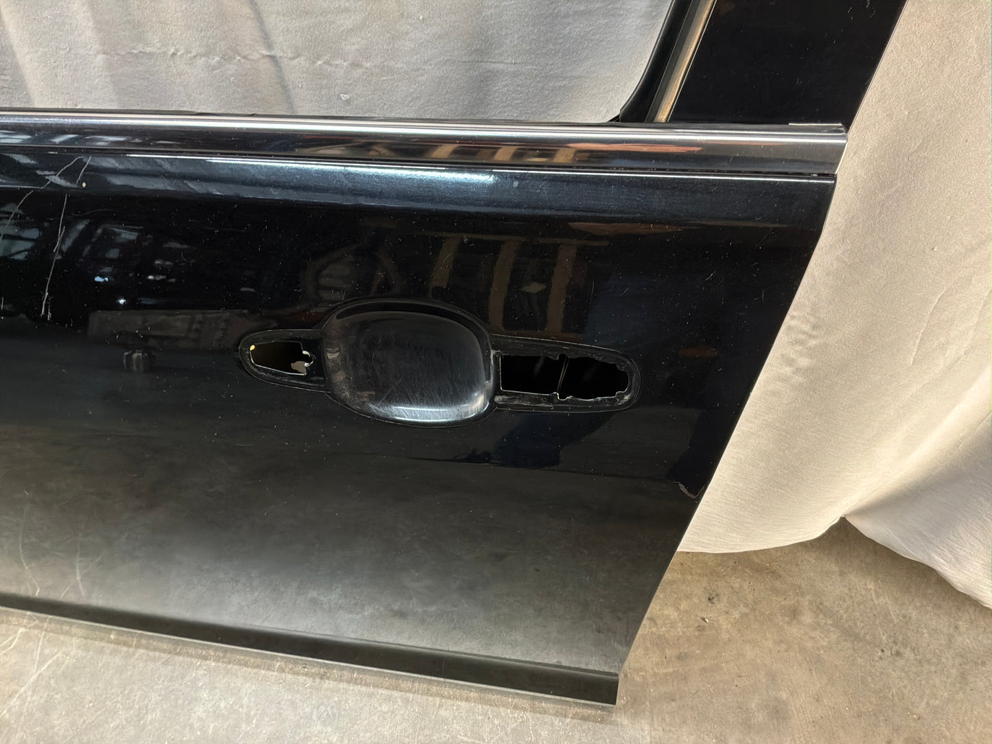 Front lh door - Day's Parts Yard