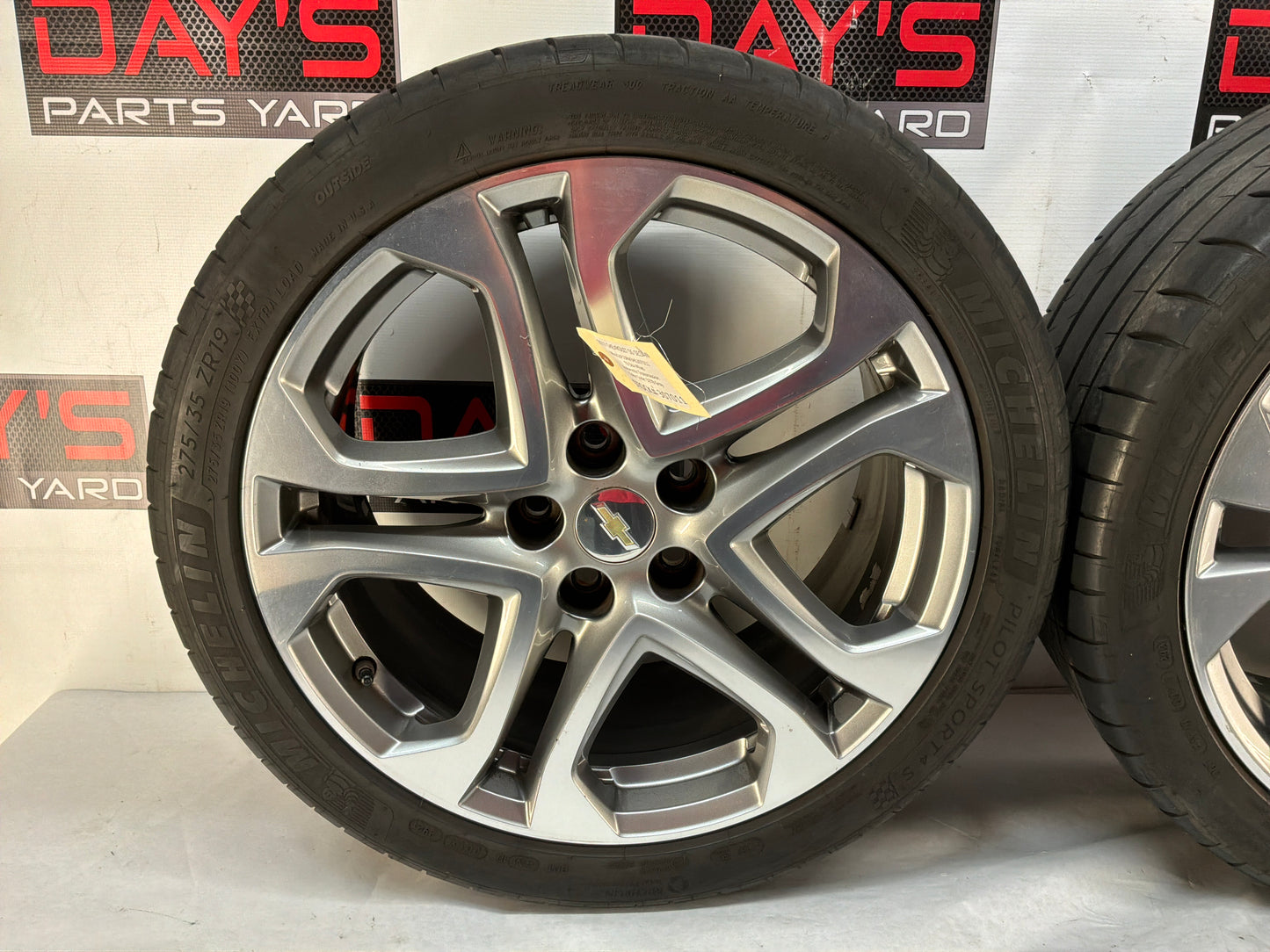 2017 Chevrolet SS Sedan Wheels and Tires OEM