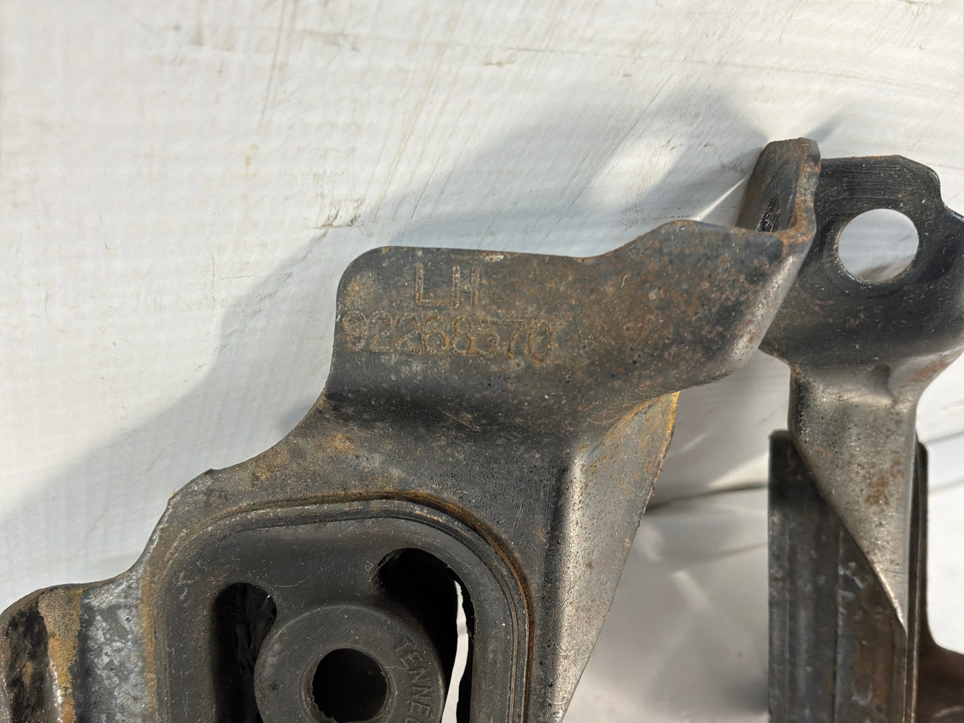 Brackets - Day's Parts Yard