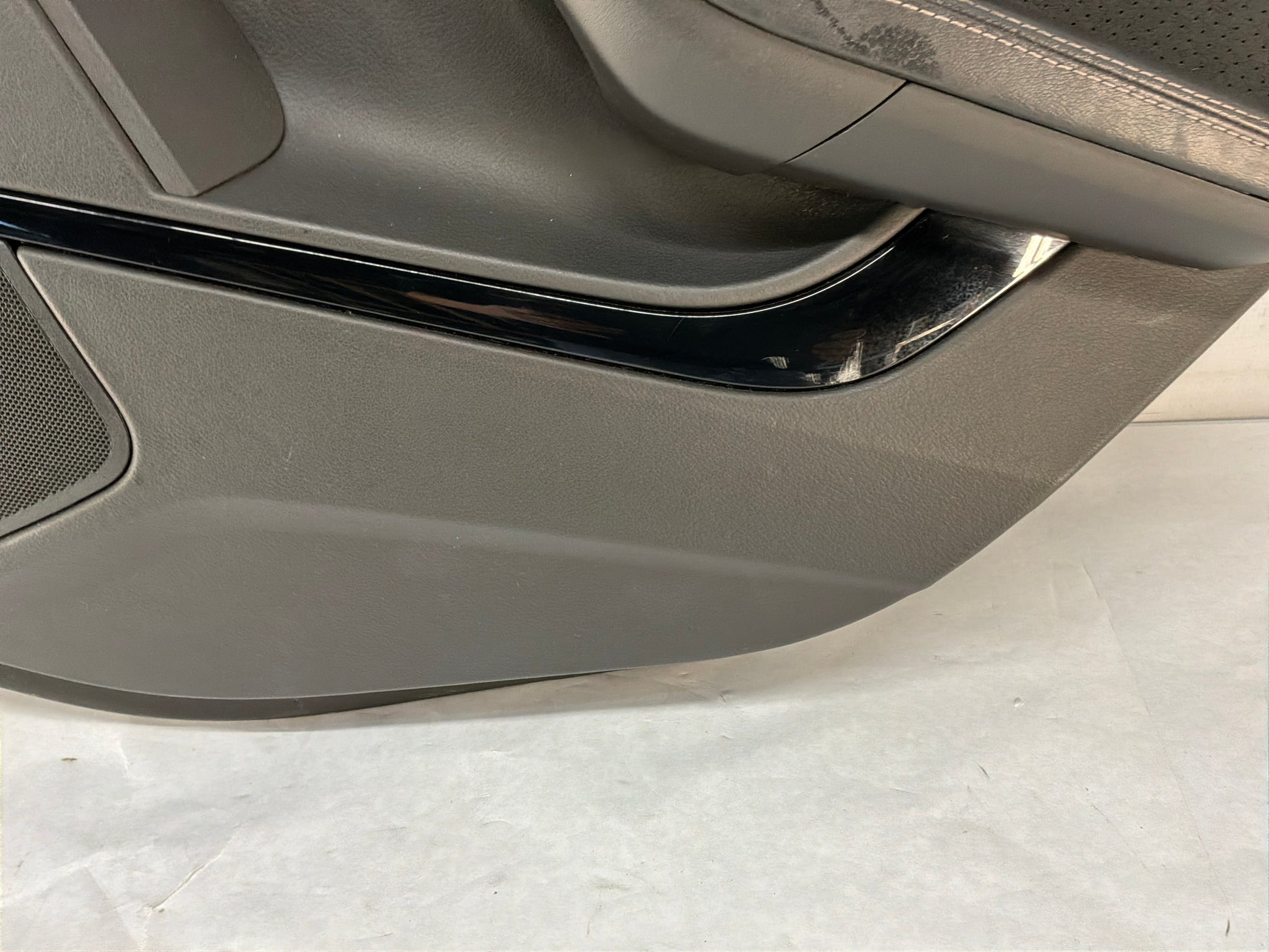 Rh rear door panel - Day's Parts Yard