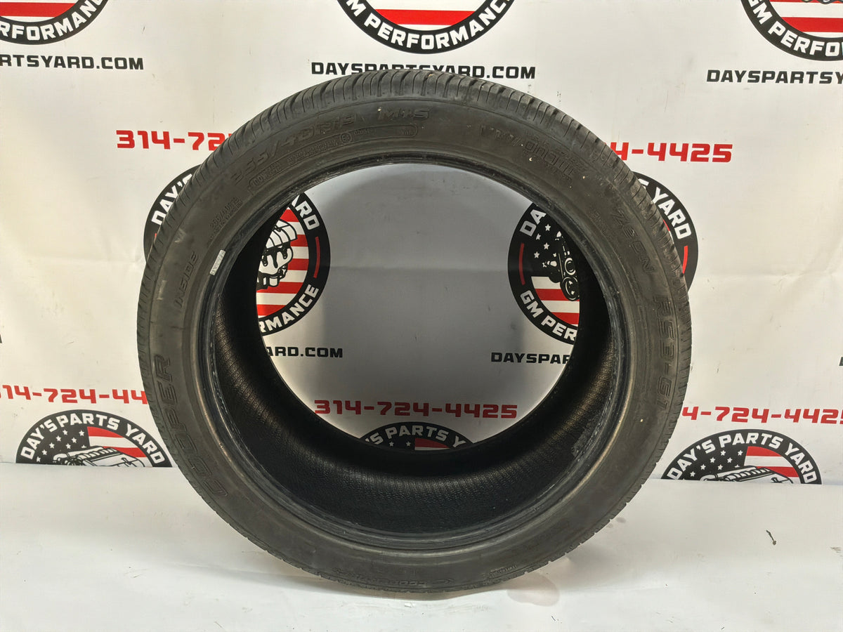 255/40/R19 Cooper Zeon Tire