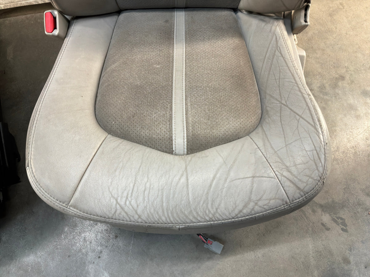 2009 Cadillac CTS-V Seats Fronts and Rears Leather and Suede OEM Titanium