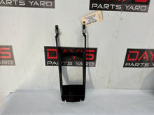 Shifter bezel - Day's Parts Yard