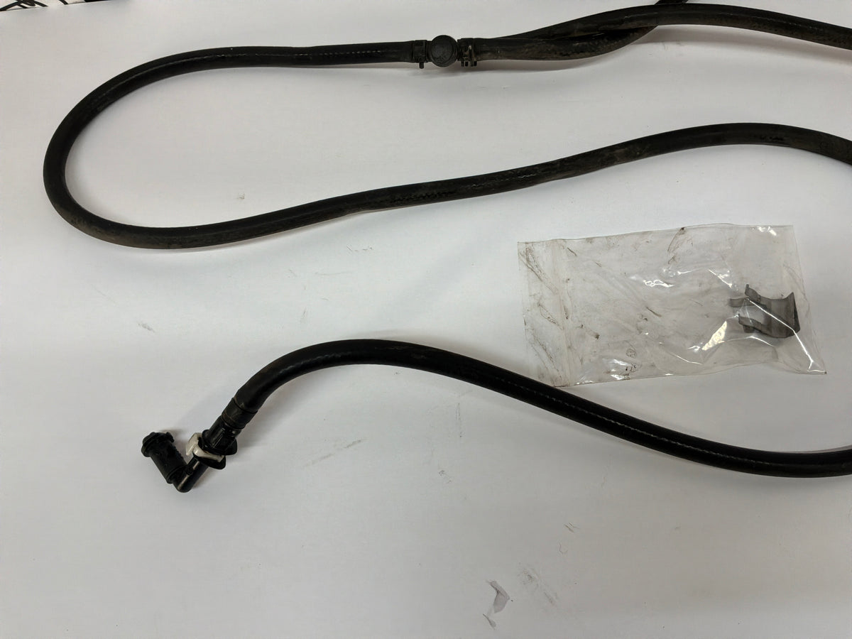 2009 Cadillac CTS-V Sedan Front Bumper Headlight Squirters Washers Lines Hoses Tubes Pipes OEM