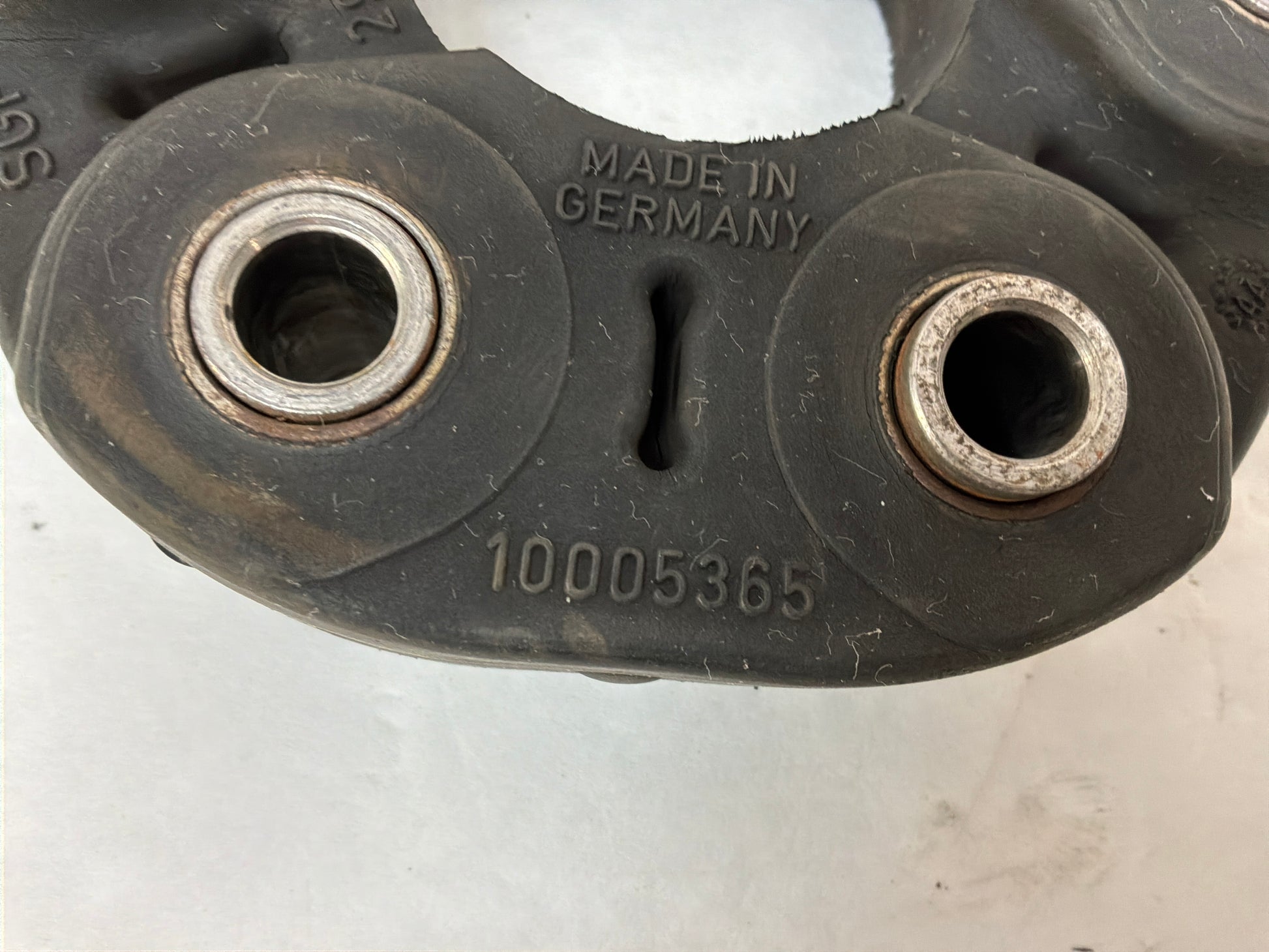 Driveshaft couplers - Day's Parts Yard