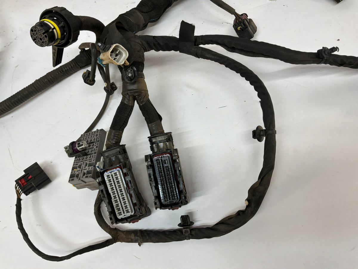 2014 Chevy SS Sedan Fire Wall Engine Bay Front Chassis Wire Wiring Harness OEM