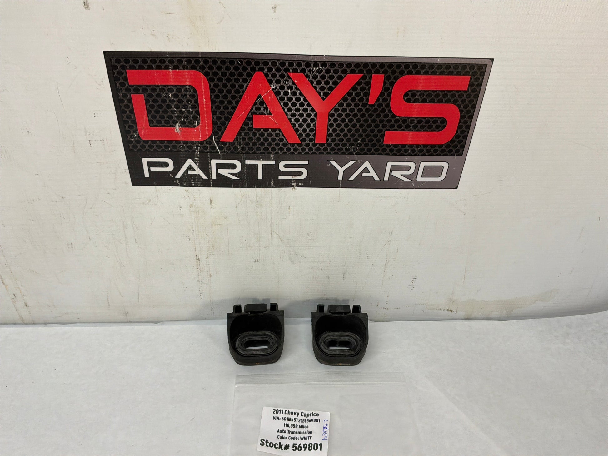 Radiator mounts - Day's Parts Yard