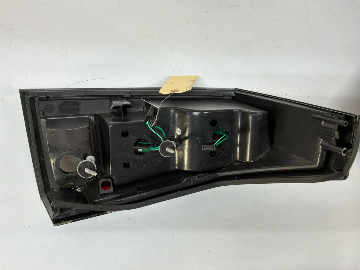2006 Cadillac CTS-V RH & LH Aftermarket Taillight Tail Light Lamp