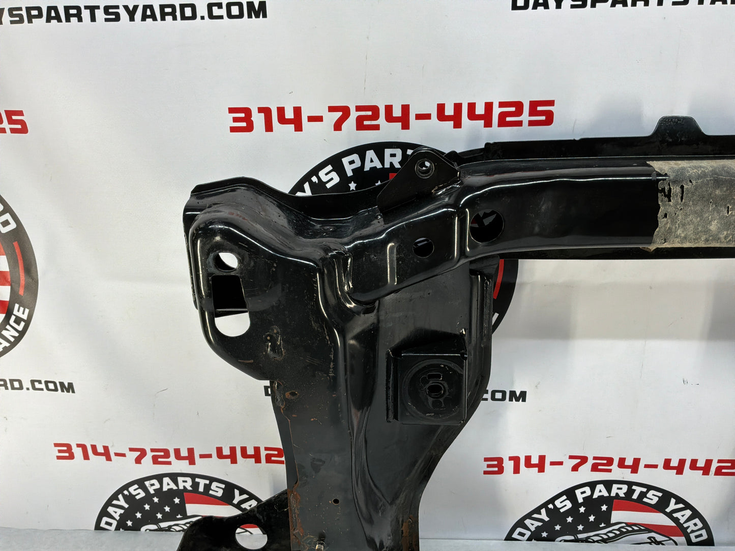 2005 Pontiac GTO Front Suspension Engine Cradle K Member Sub Frame OEM