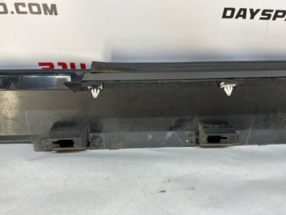 2015 Chevy Camaro SS 1LE RH Passenger Rocker Molding Side Skirt Panel OEM