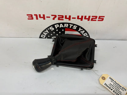 2006 Pontiac GTO Manual Shifter Knob w/ Boot Black Leather OEM