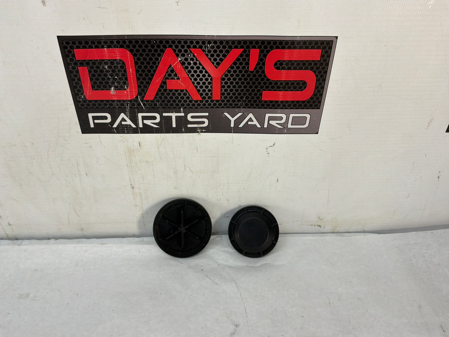 Headlight cover - Day's Parts Yard