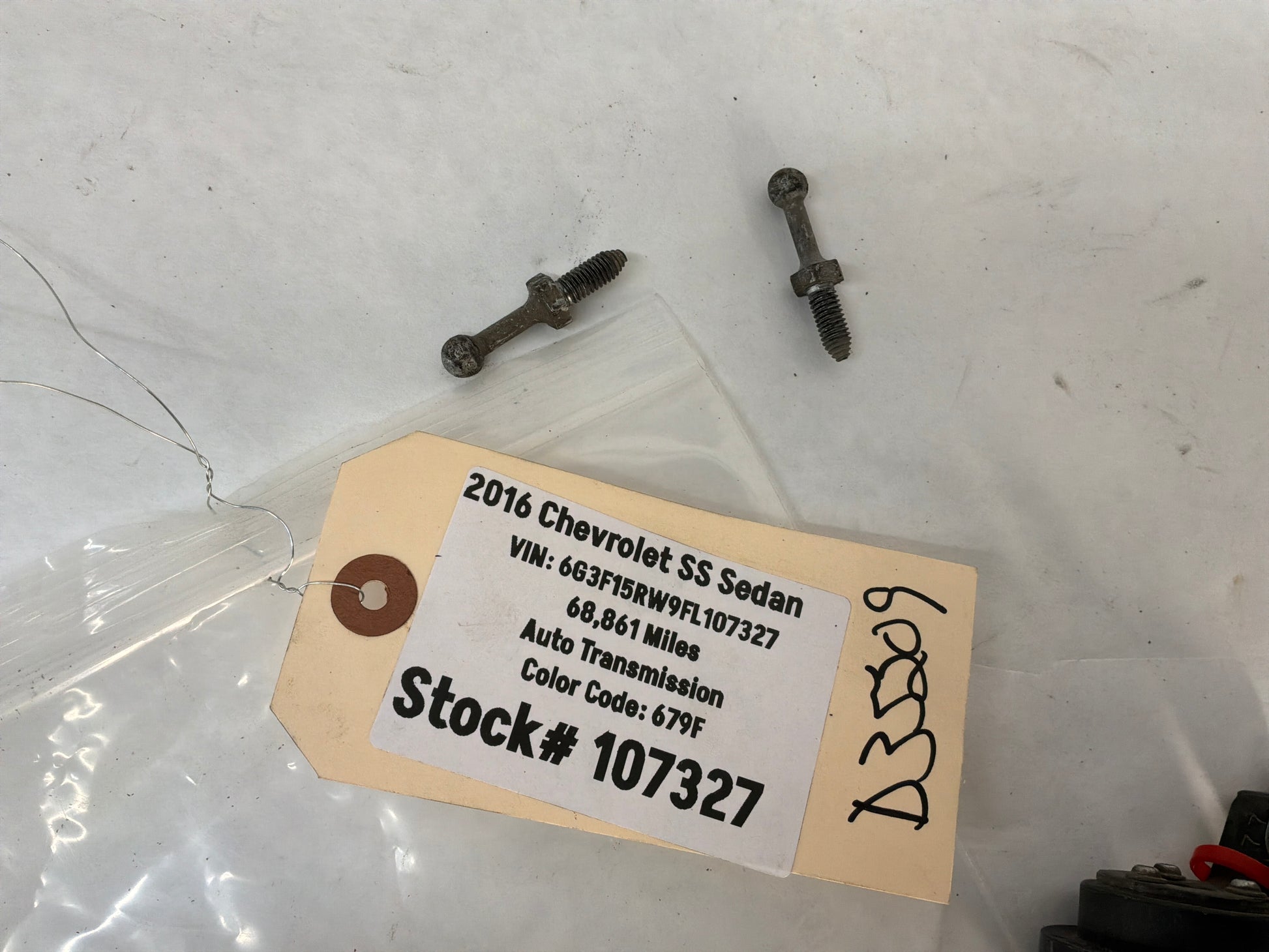 Rh lh ride heigh sensor - Day's Parts Yard