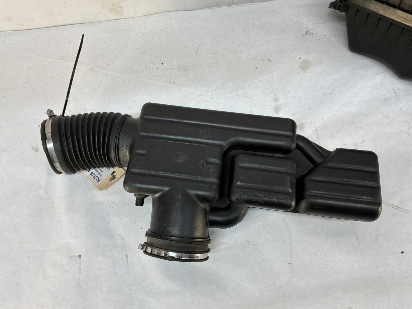 2014 Chevy Caprice PPV Factory Cold Air Intake OEM
