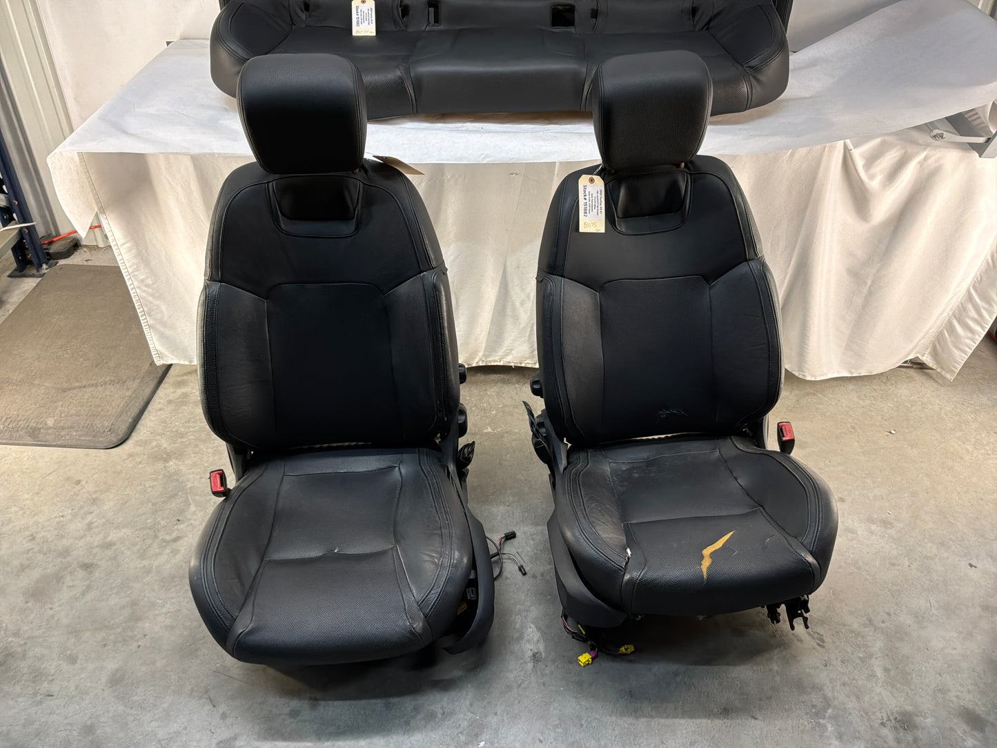 2008 Pontiac G8 GT Seats Fronts and Rears Black Leather OEM