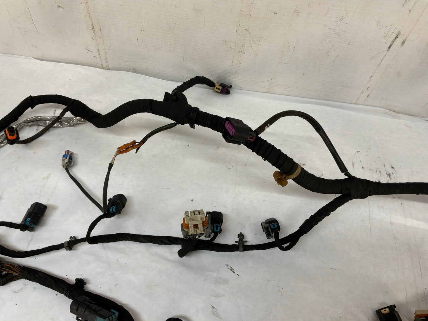 Engine transmission wire harness - Day's Parts Yard