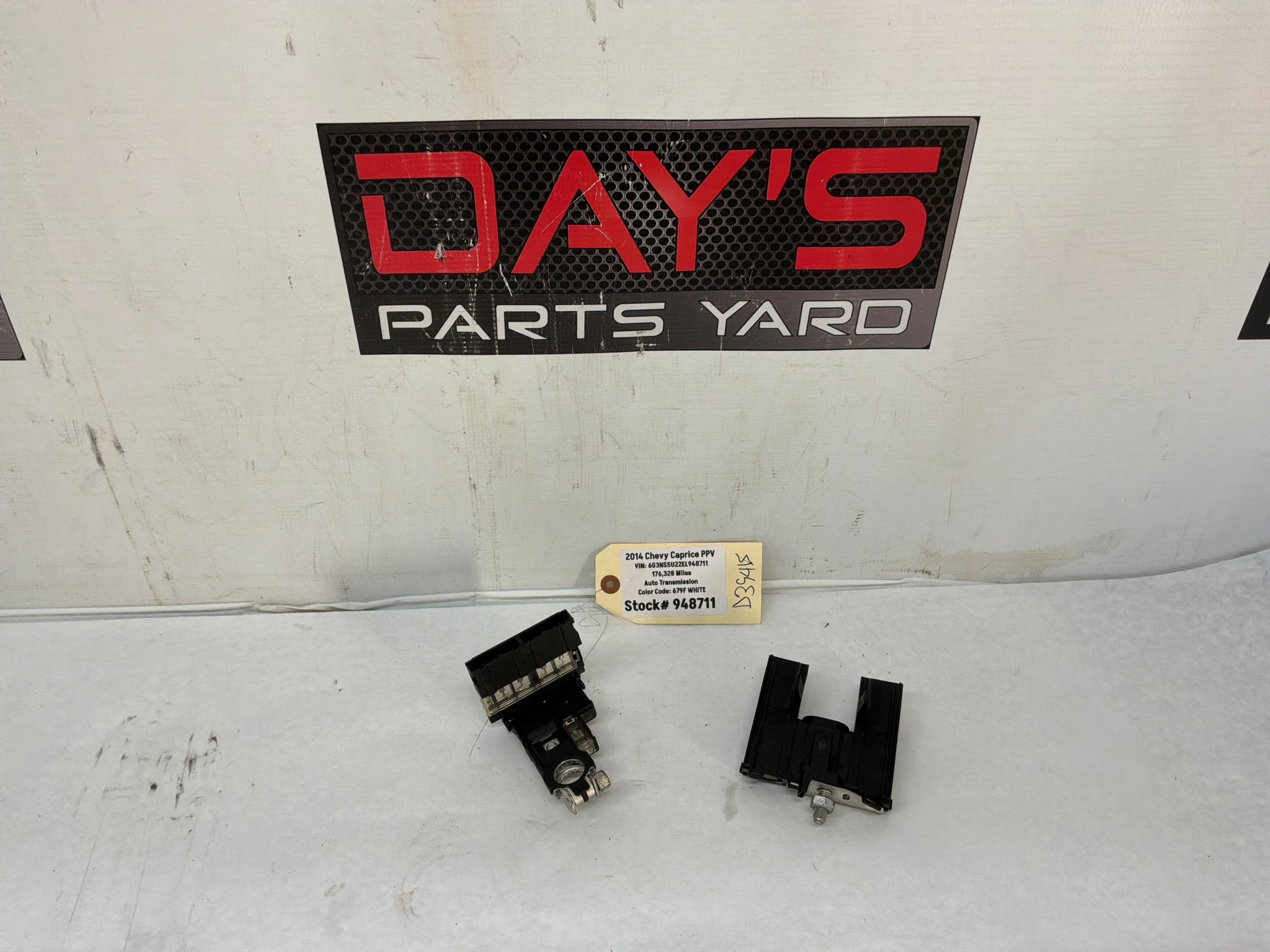 Positive fuse - Day's Parts Yard