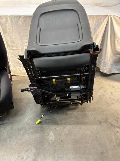 Front Seats - Day's Parts Yard