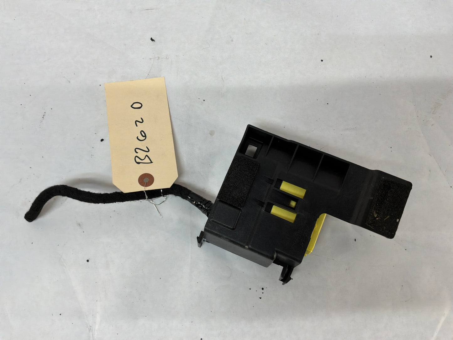 2014 Chevrolet SS Sedan Front Seat Body Side Wire Wiring Harness Pigtails OEM