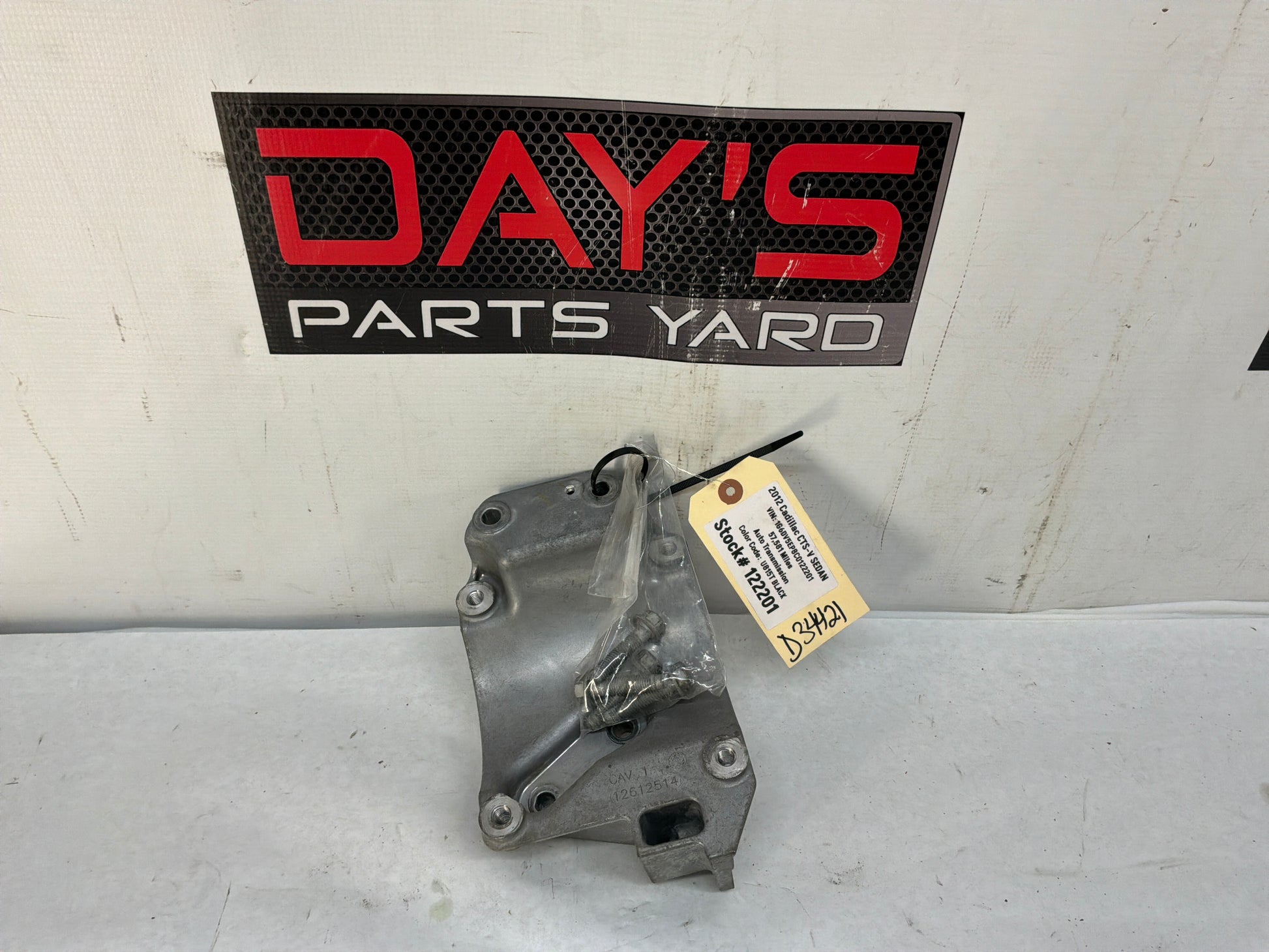 Bracket - Day's Parts Yard