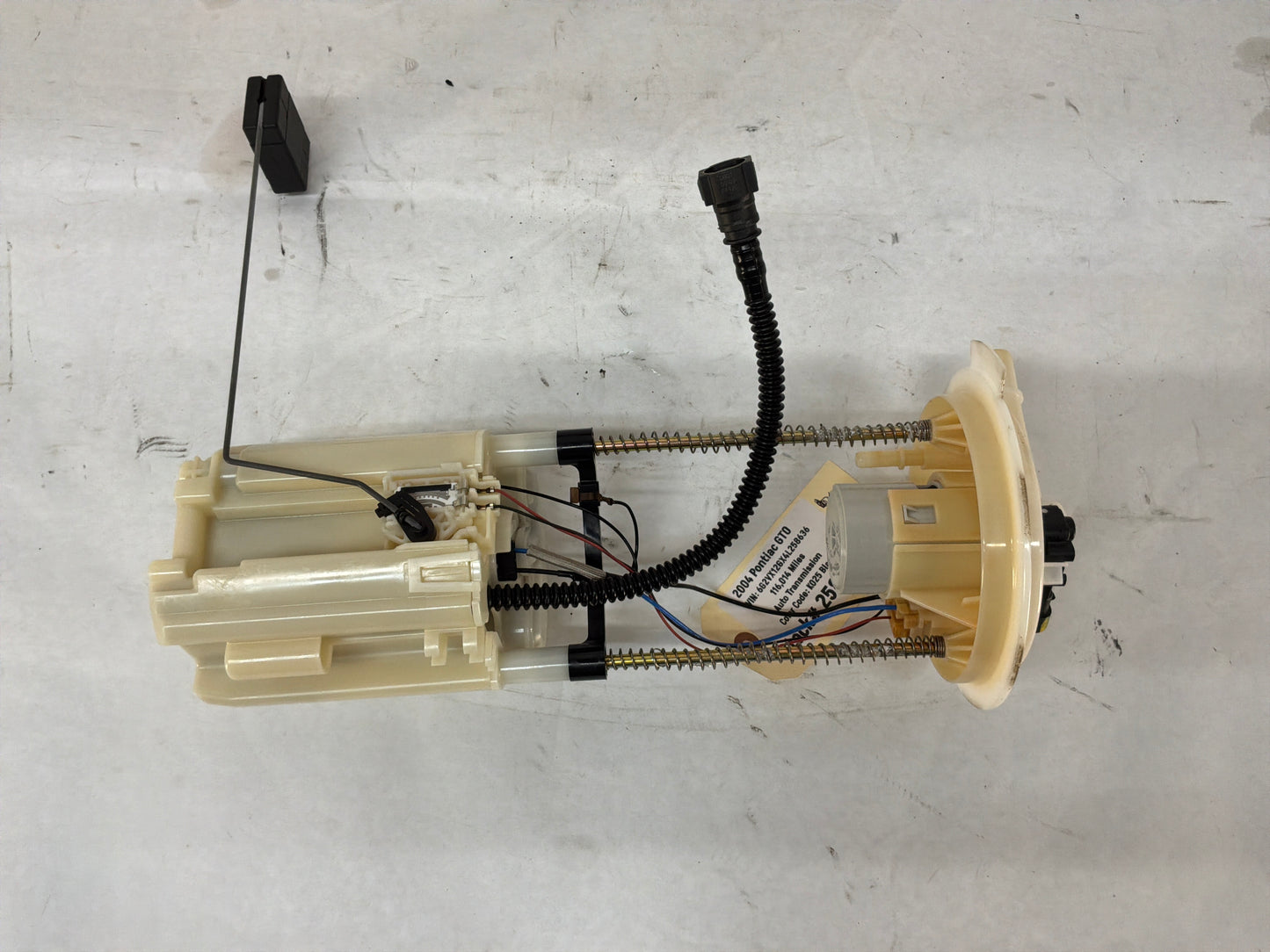 2004 Pontiac GTO Fuel Pump Level Sending Unit OEM