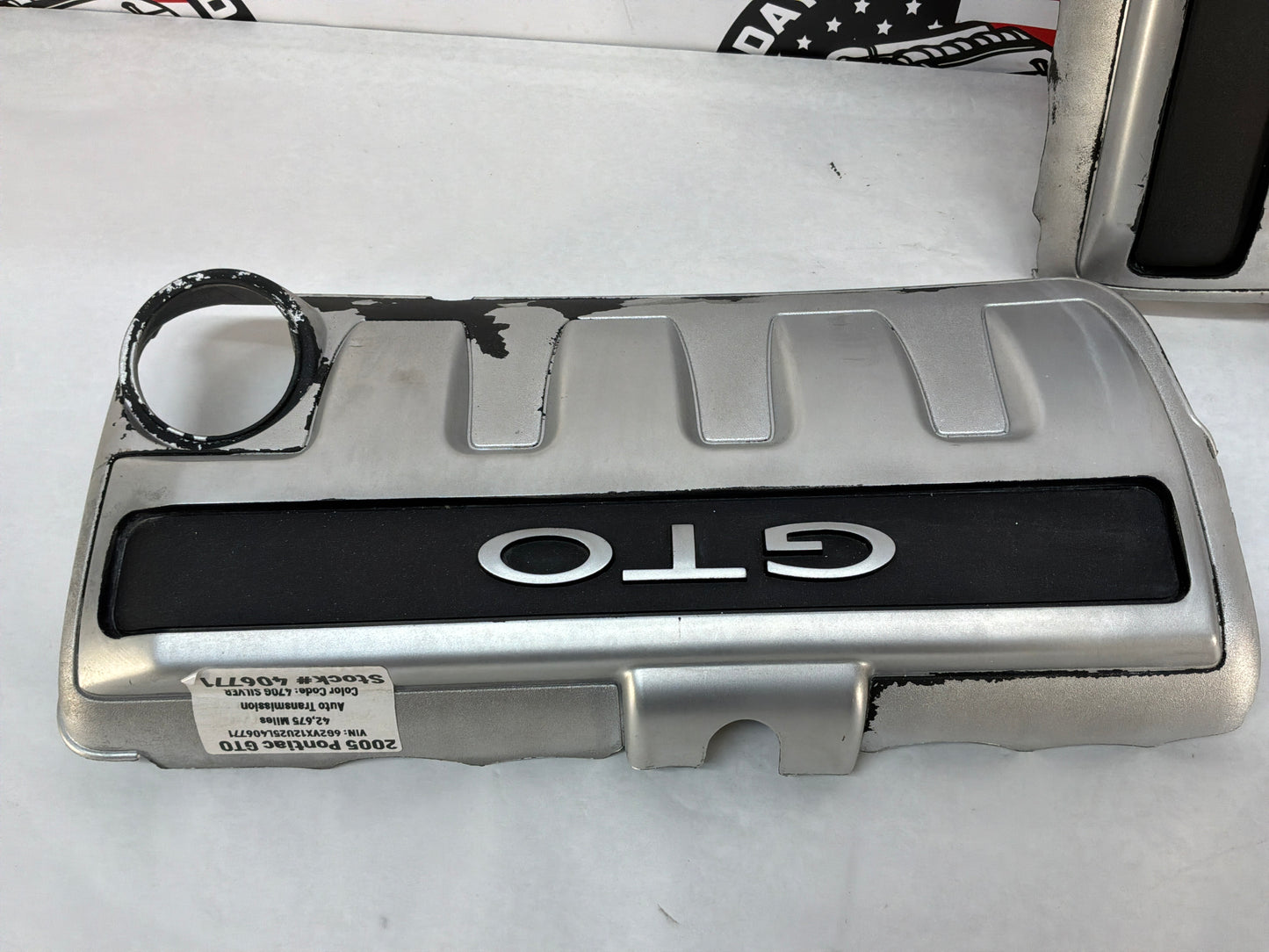 2005 Pontiac GTO RH & LH Engine Motor Intake Manifold Coil Covers Set OEM