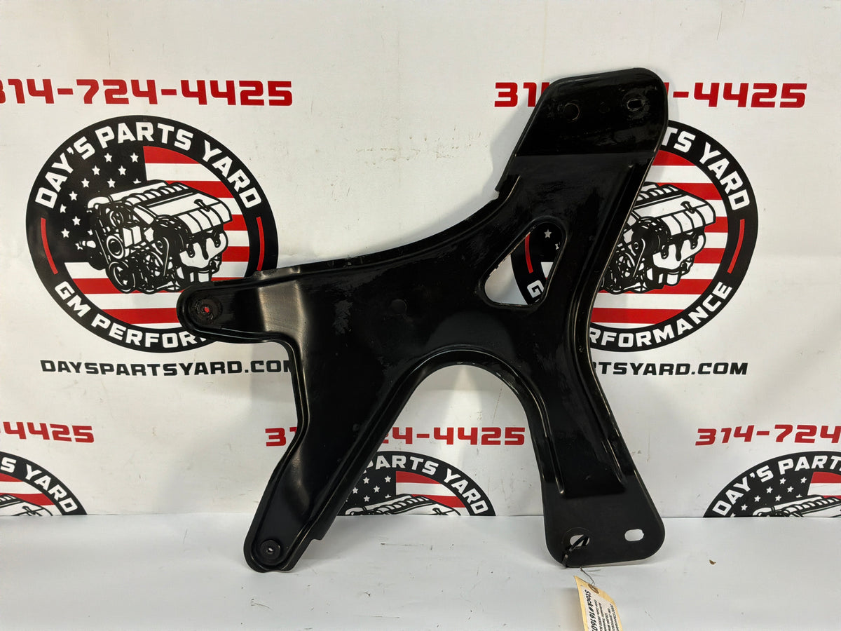 2002 Chevy Camaro Z28 Exhaust Crossmember Cross Member Panel Bracket Brace OEM