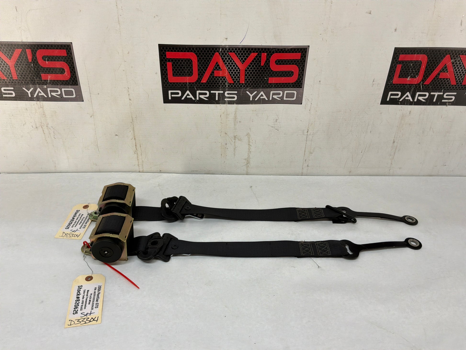 Seatbelts - Day's Parts Yard