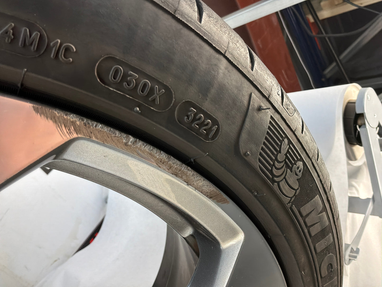 2017 Chevrolet SS Sedan Wheels and Tires OEM